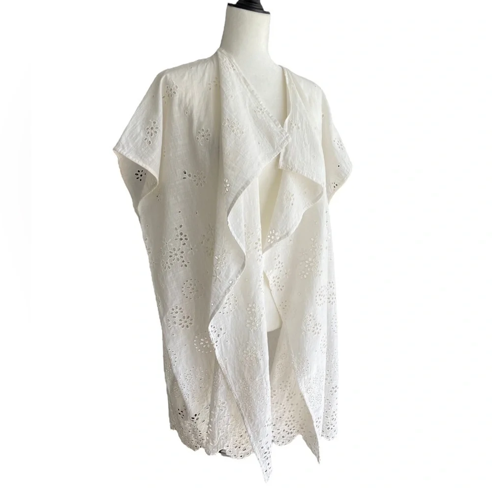 J.CREW (Spring 2020) Open beach poncho in eyelet size M/L